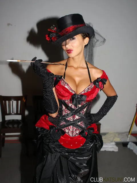 Katsuni: Thick Asian MILF Strips Out of Her Skirt and Heels – photo 4 of 15