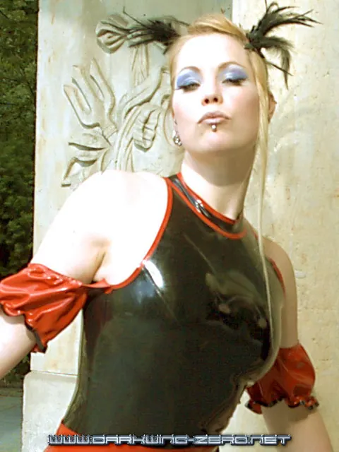 Blonde MILF Teases in a Latex Skirt and High Heels – photo 9 of 16