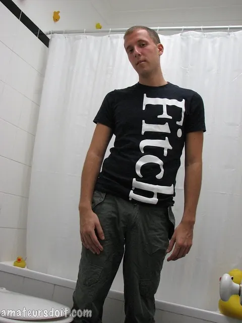 Hairy Man Strips and Jerks Off in the Shower – photo 4 of 21