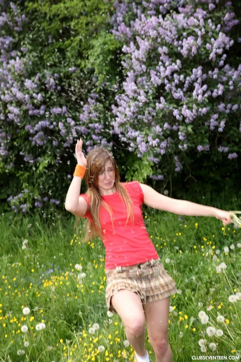 Bella E: Tall European Babe Takes Anal Outdoors for a Cumshot – photo 3 of 20