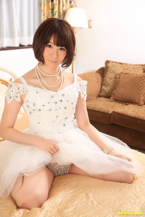 Airi Miyazaki: Petite Japanese Redhead Handles Two Cocks Outdoors – photo 1 of 20