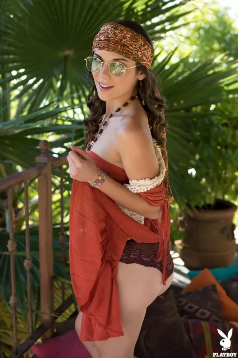 Elena Generi: Curly Brunette in Glasses Strips Outdoors and Spreads Her Hairy Pussy – photo 12 of 20