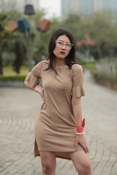 Asian Brunette Flashes Her Body in a Dress Outdoors – photo 14 of 21