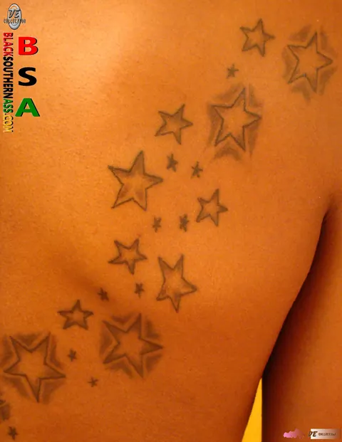 Ebony Woman Poses in Lingerie and Shows Off Her Tattoo – photo 10 of 15