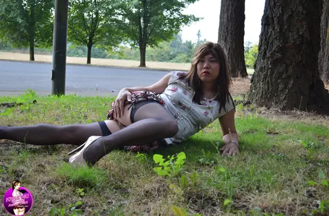 Asian Trans Woman Masturbates Near a Road – photo 9 of 16
