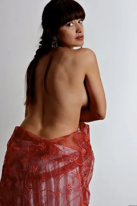 Indian Brunette Lifts Her Skirt and Poses Nude in Boots – photo 13 of 15