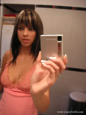 Mellie – Redhead with Big Natural Tits Spreads Her Pussy in the Mirror Selfie