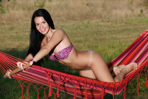 Lola Marron: Ukrainian Brunette Spreads Her Trimmed Pussy in the Forest – photo 2 of 21