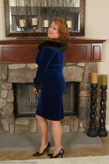 Marishka – Mature Redhead in Heels Spreads Her Hairy Pussy and Shows Her Big Tits