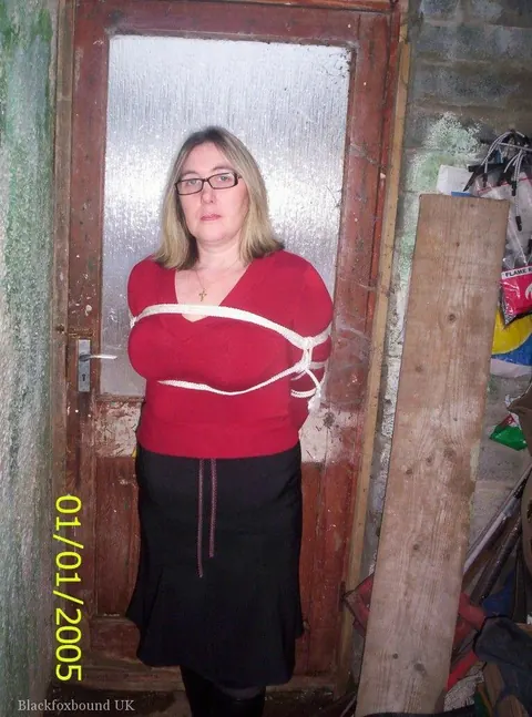 Busty Mature Woman in Pantyhose and Boots Gets Rope Bound – photo 13 of 16