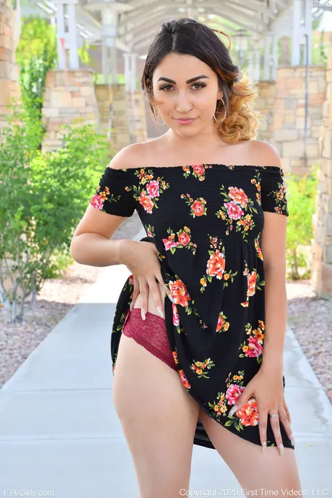 Callie Jacobs: Brunette PAWG Fucks a Dildo Outdoors in a Skirt – photo 6 of 20