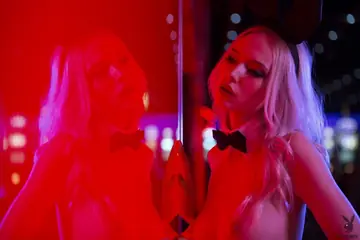 Monica Wasp – Blonde with Natural Tits Poses Nude and Spreads Her Pussy at Casino