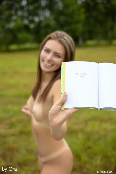 Woman Strips Naked and Spreads Her Legs in the Forest – photo 15 of 16