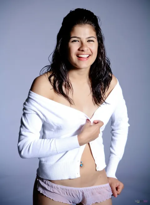 Indian Brunette Removes Her Glasses and Poses in Panties – photo 6 of 16