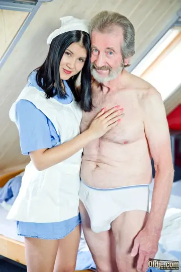 Lady Dee – Tall Czech MILF in a Nurse Uniform Sucks Cock and Takes Anal Creampie