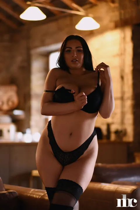 Foxy Lucina: BBW Brunette with Big Tits Strips Off Her Lingerie on the Sofa – photo 14 of 21