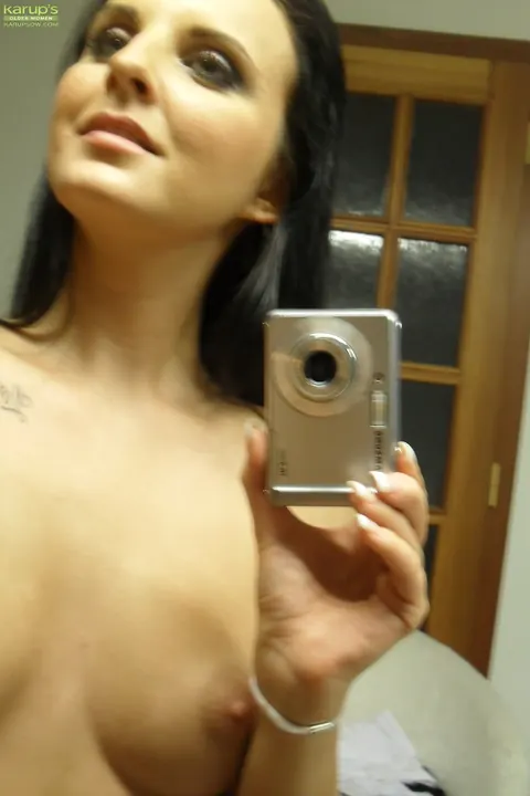 Tara Tattoo: Thick Czech Babe Strips Out of Her Shorts in Front of the Mirror – photo 13 of 21