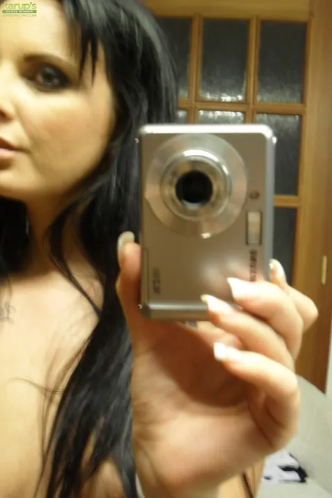 Tara Tattoo: Thick Czech Babe Strips Out of Her Shorts in Front of the Mirror – photo 15 of 21