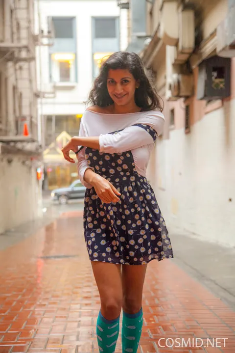 Carla White: Indian Brunette Flashes Her Big Natural Tits in a Public Alley – photo 6 of 16