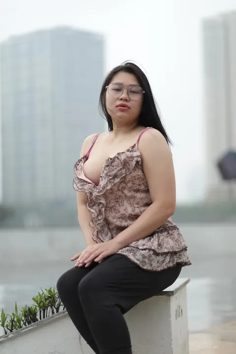Asian MILF in Glasses Flashes Her Big Tits in Public – photo 7 of 20