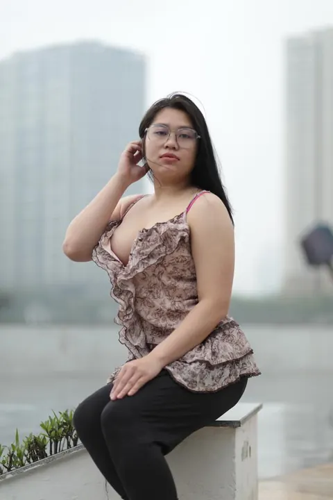 Asian MILF in Glasses Flashes Her Big Tits in Public – photo 8 of 20