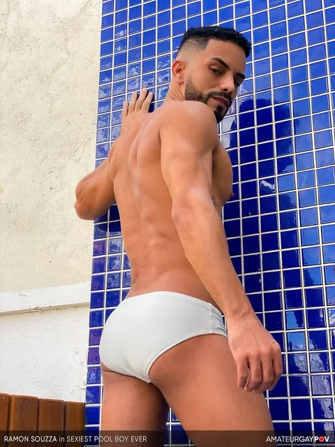 Muscular Stud Bares His Ass and Takes a Boyfriend Bareback – photo 3 of 19