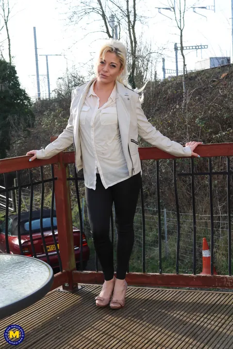 Josie Posie: Two Blonde European MILFs in Dresses and Glasses Pose Outdoors – photo 1 of 20