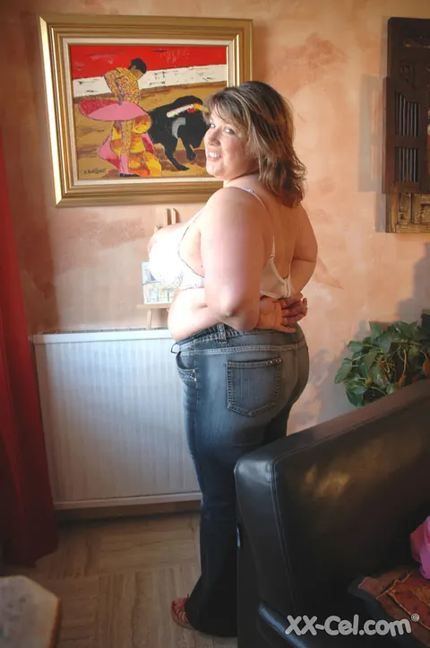 BBW Brunette Strips Out of Her Jeans to Play with Her Huge Tits – photo 12 of 20