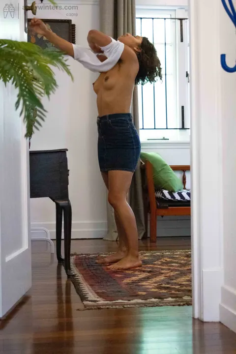 Slim Australian Brunette Shows Her Ass in Shorts – photo 16 of 21