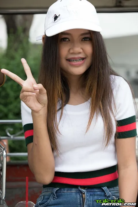 Petite Thai Woman Strips Off Her Jeans and Spreads Outdoors – photo 2 of 19