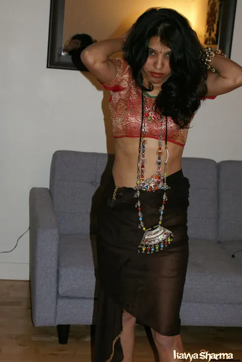 Kavya Sharma: Thick Indian MILF Undresses Out of Her Skirt – photo 1 of 12