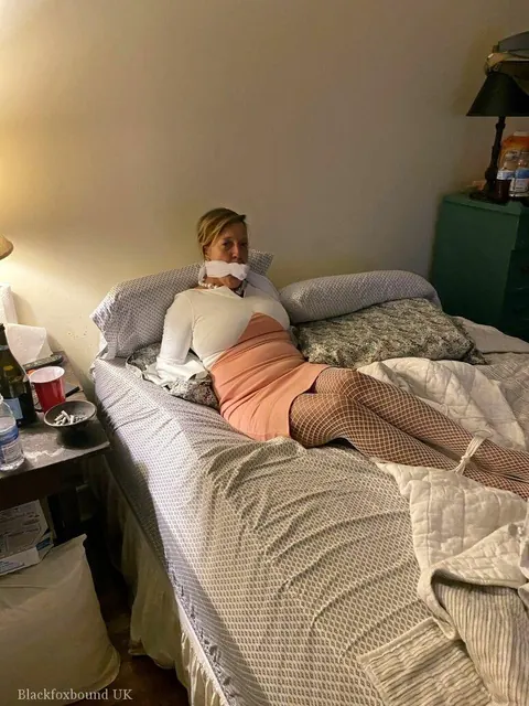 Mature Woman in Stockings and Heels Gets Bound and Restrained – photo 6 of 13