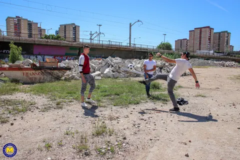 Musa Libertina: Tattooed Spanish MILF in Glasses and Shorts Gets Gangbanged Outdoors – photo 2 of 21