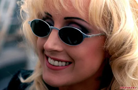 Zora Banks: Thick Blonde MILF in Glasses Takes Anal After a Blowjob – photo 7 of 16