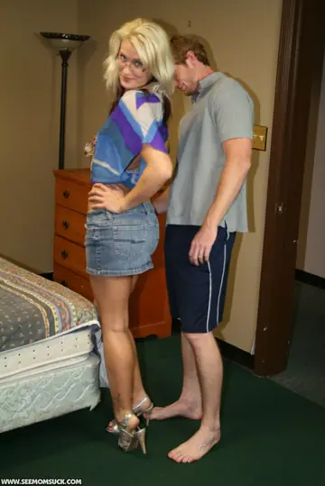 JC Simpson – Tall Blonde MILF in a Skirt Sucks and Strokes to Cumshot