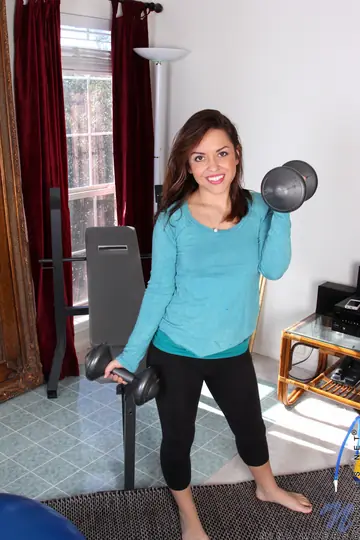 Alina Garcia – Latina Redhead Fingers and Toys Her Pussy After the Gym