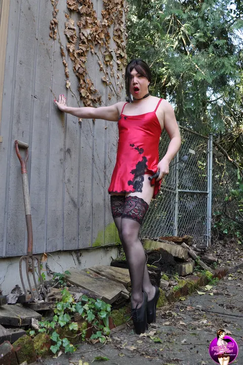 Asian Trans Woman Poses in Stockings and Heels Outdoors – photo 5 of 16