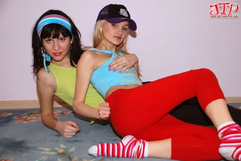 Brunette in Yoga Pants and Socks Strips for Lesbian Oral and Fingering – photo 5 of 20