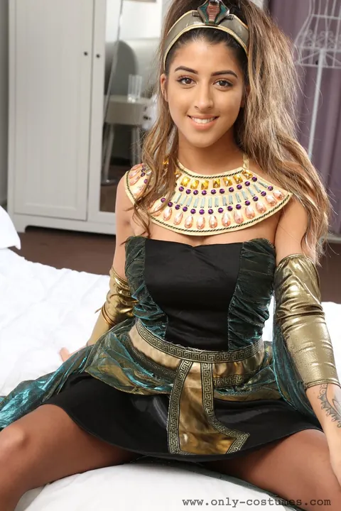 Alexa Campbell: European Brunette Strips Off Her Cosplay Costume and Panties – photo 3 of 20