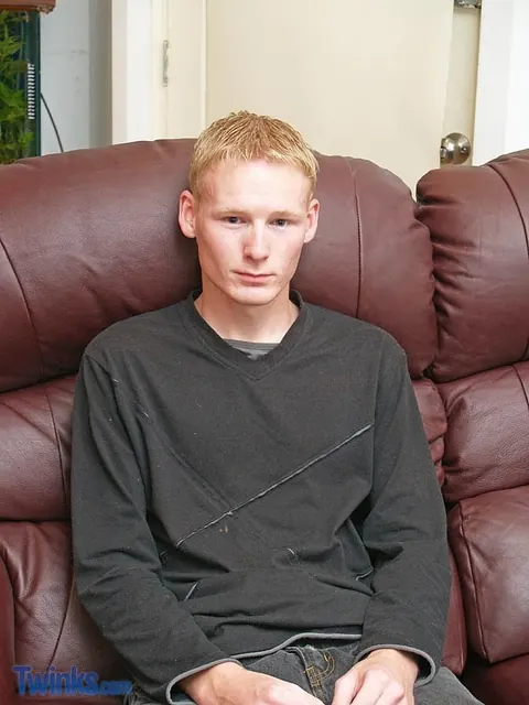 Hairy Man Strips and Jerks Off on the Sofa – photo 1 of 21