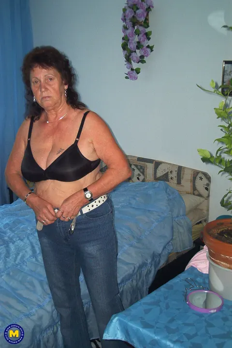 Curvy Mature European Woman Strips and Shows Her Big Tits – photo 2 of 21