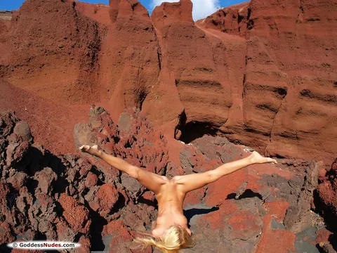 Woman Undresses Fully and Poses Nude Standing – photo 19 of 21