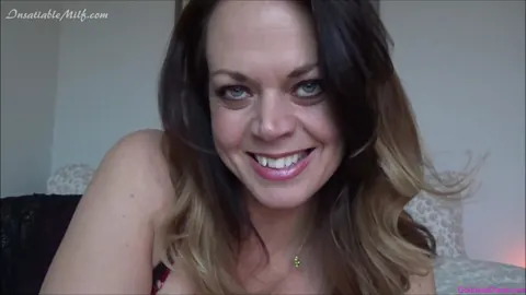Diane Andrews: Tall Brunette MILF with Big Tits Sucks Cock and Uses a Dildo – photo 11 of 15