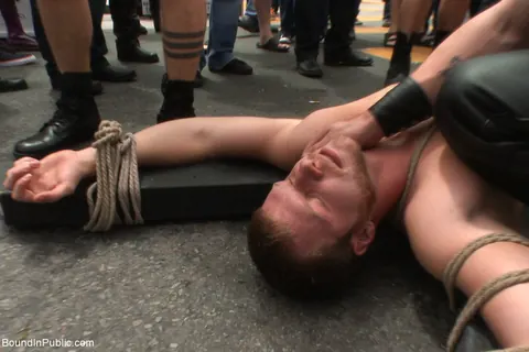 Two Naked Men Bound and Restrained in Public – photo 18 of 21