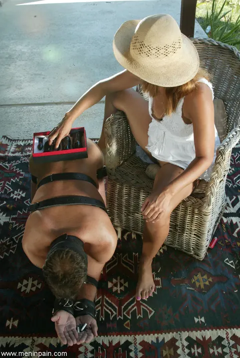 Isis Love: Curvy Latina MILF Dominates a Man Outdoors in Bondage – photo 13 of 21