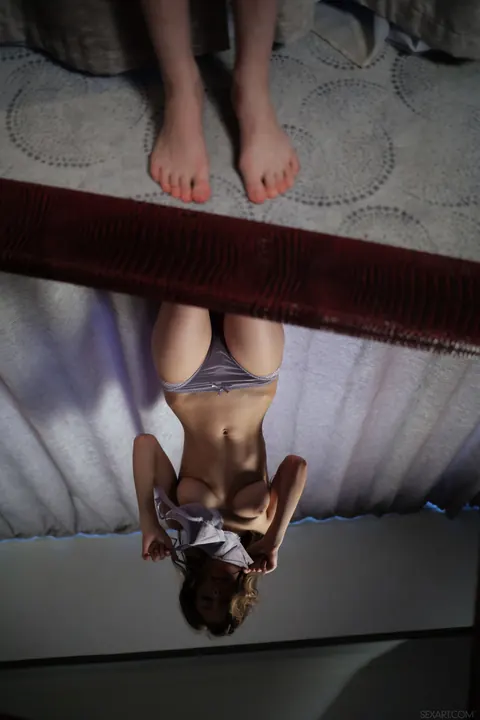 Mila Azul: Ukrainian MILF Masturbates in Lingerie by the Mirror – photo 4 of 20