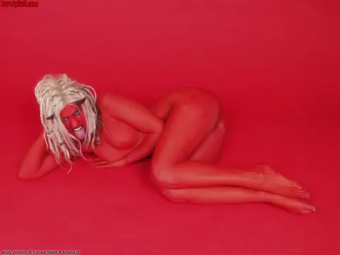 Molly Winters: PAWG in Cosplay Sits in Lotus and Spreads Wide – photo 10 of 16