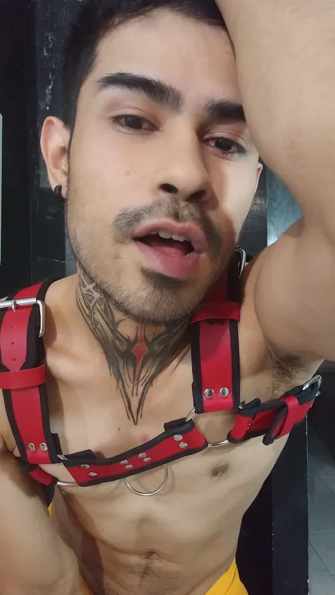 Man Strips Out of His Yellow Shorts – photo 8 of 15