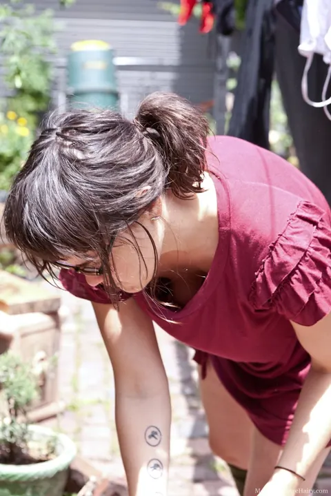 Pale Brunette in Glasses Spreads Her Hairy Pussy Outdoors – photo 1 of 20