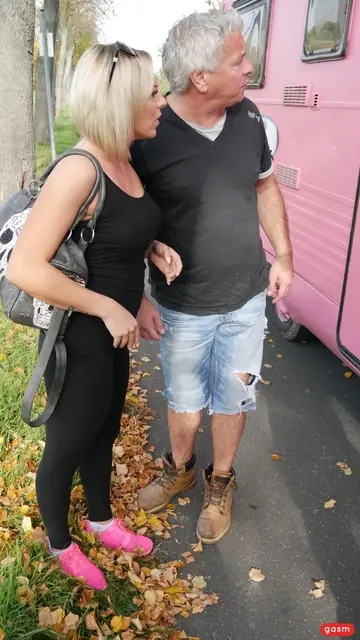 Lilli Vanilli – Big-Titted German MILF Rides Old Guy and Takes Cum on Her Tits